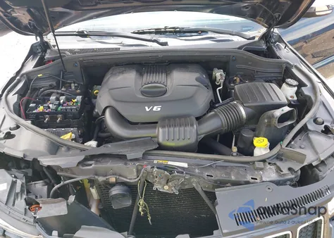 2015 Jeep Grand Cherokee Overland z USA, uszkodzony, nr VIN 1C4RJFCGXFC620118